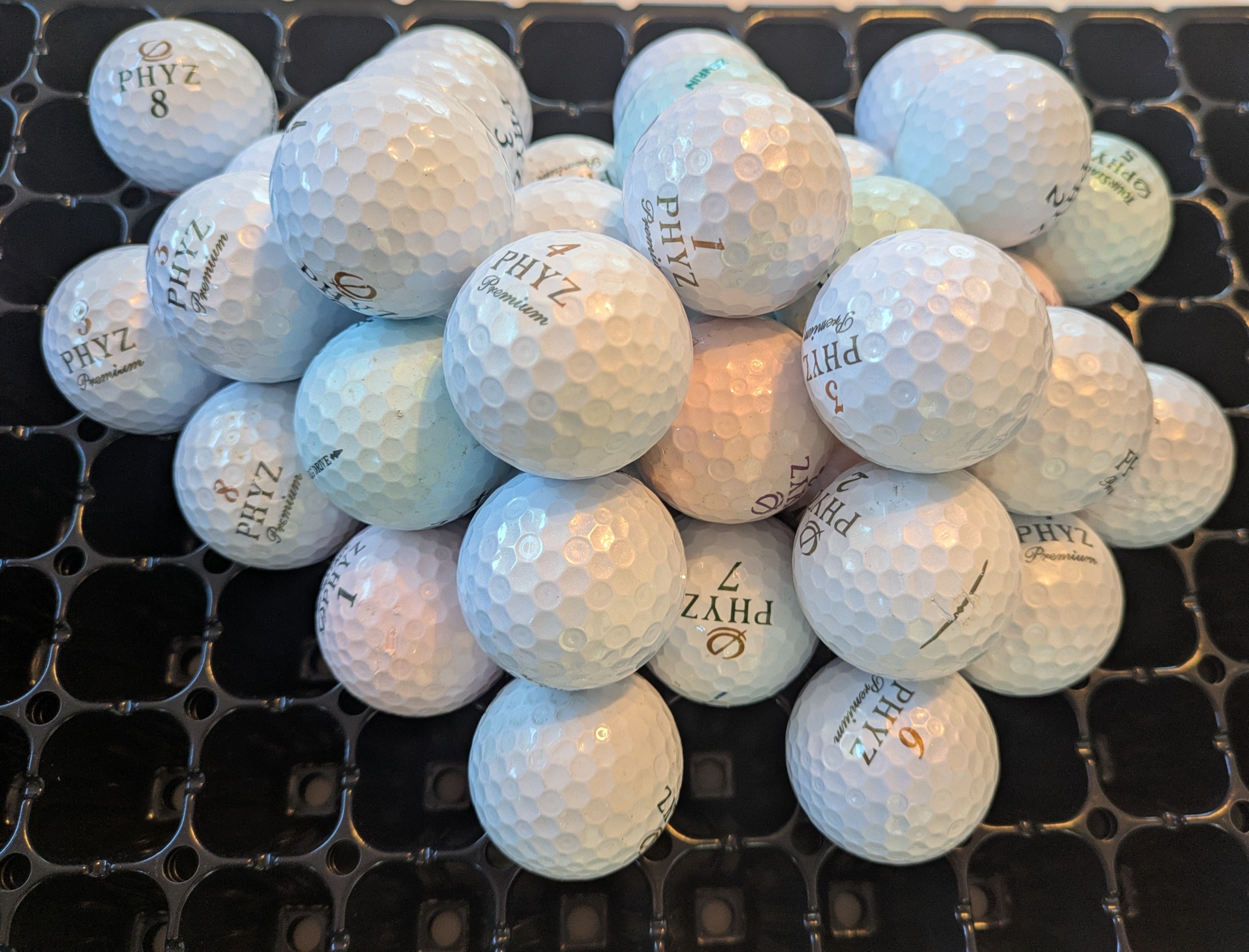 【B品】PHYZ　ロストボール（カラーMIX）【36個入り】。